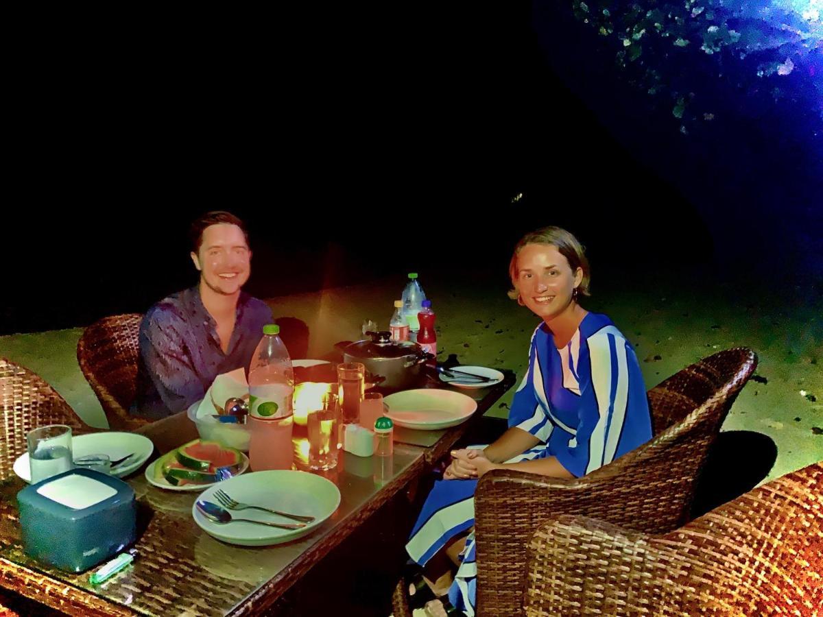 White Tern Maldives Hotel Maamigili Екстериор снимка